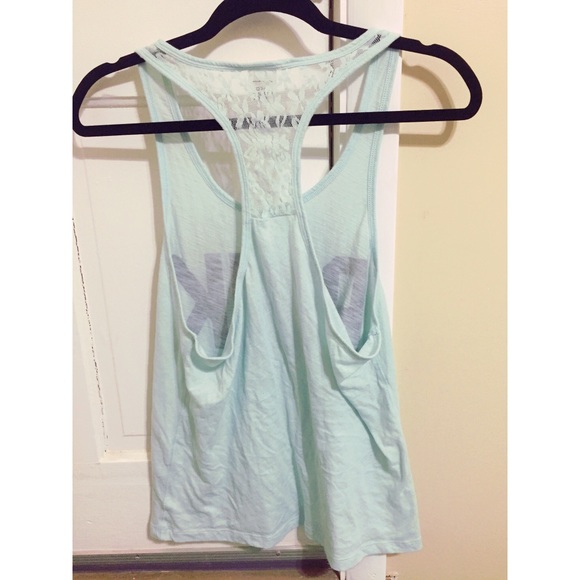 ✨VS PINK razorback tank top size xs - Picture 3 of 4